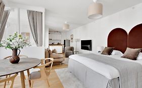 Sanders City - Popular One-Bedroom Apartment In The Lovely Capital